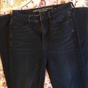 Dark blue AE super hi rise skinny jeans